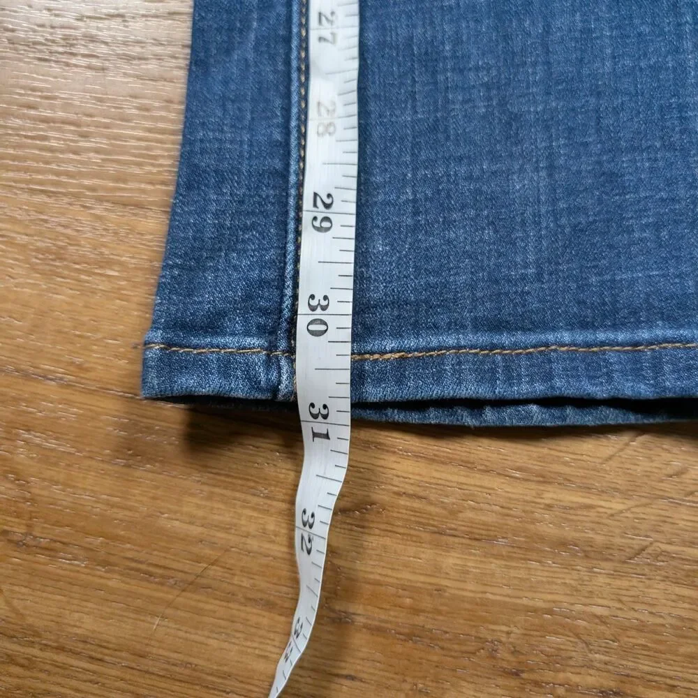 Levis Classic Bootcut Jeans Womens 16W Blue Mid Rise Dark Wash Stretch Denim